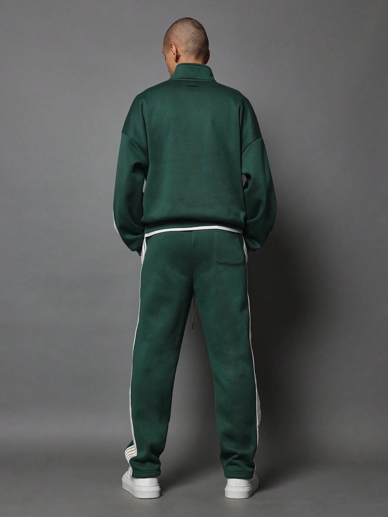 Conjunto SMWN Vintage Varsity Track Co-Ord
